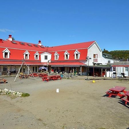 Auberge Jeunesse De Tadoussac Luaran gambar