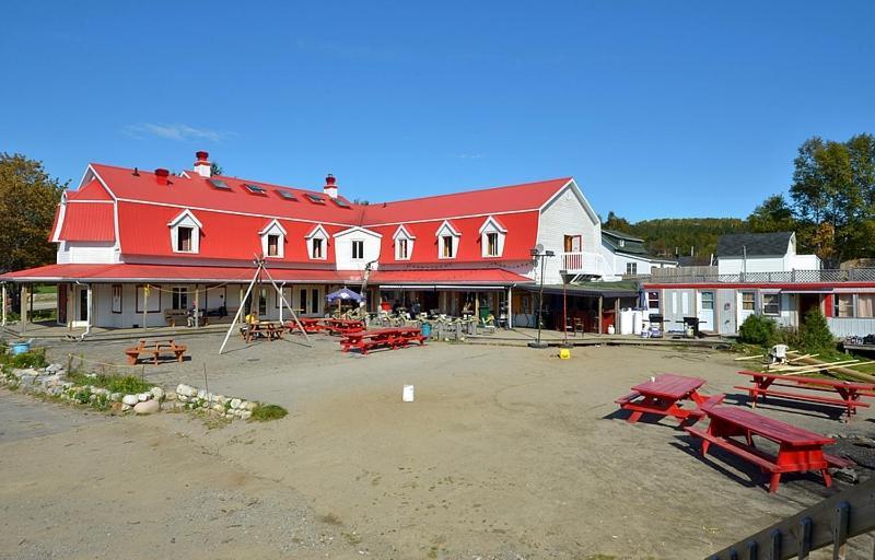 Auberge Jeunesse De Tadoussac Luaran gambar