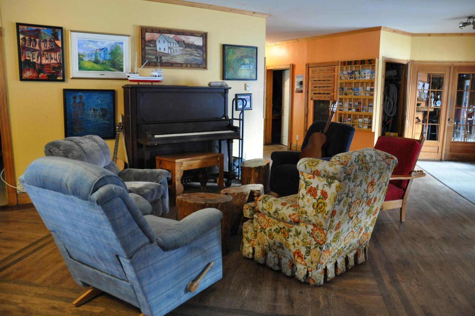 Auberge Jeunesse De Tadoussac Luaran gambar